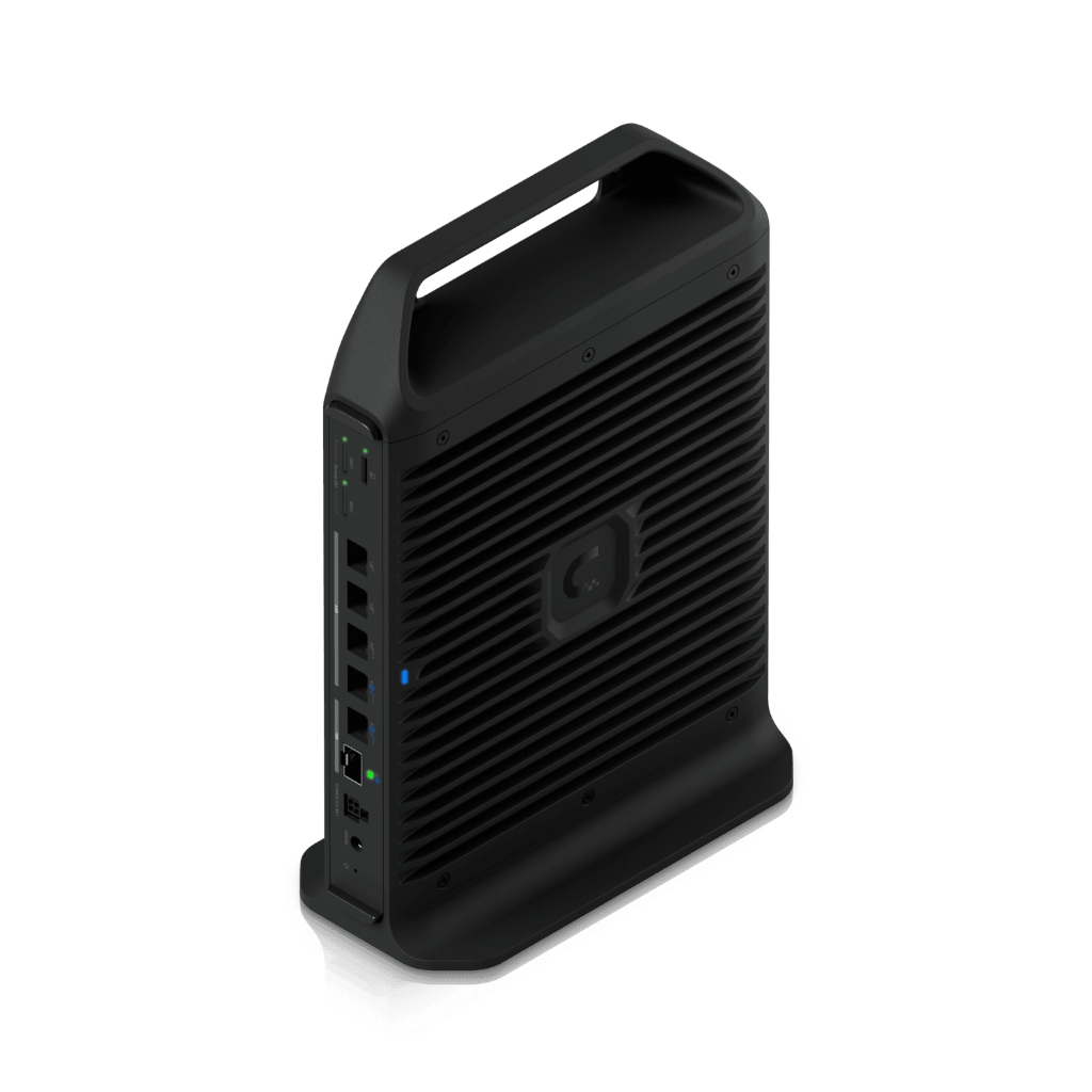 ubnt-ucg-industrial-cloud-gateway-industrial-835 ubnt-ucg-industrial-cloud-gateway-industrial-835