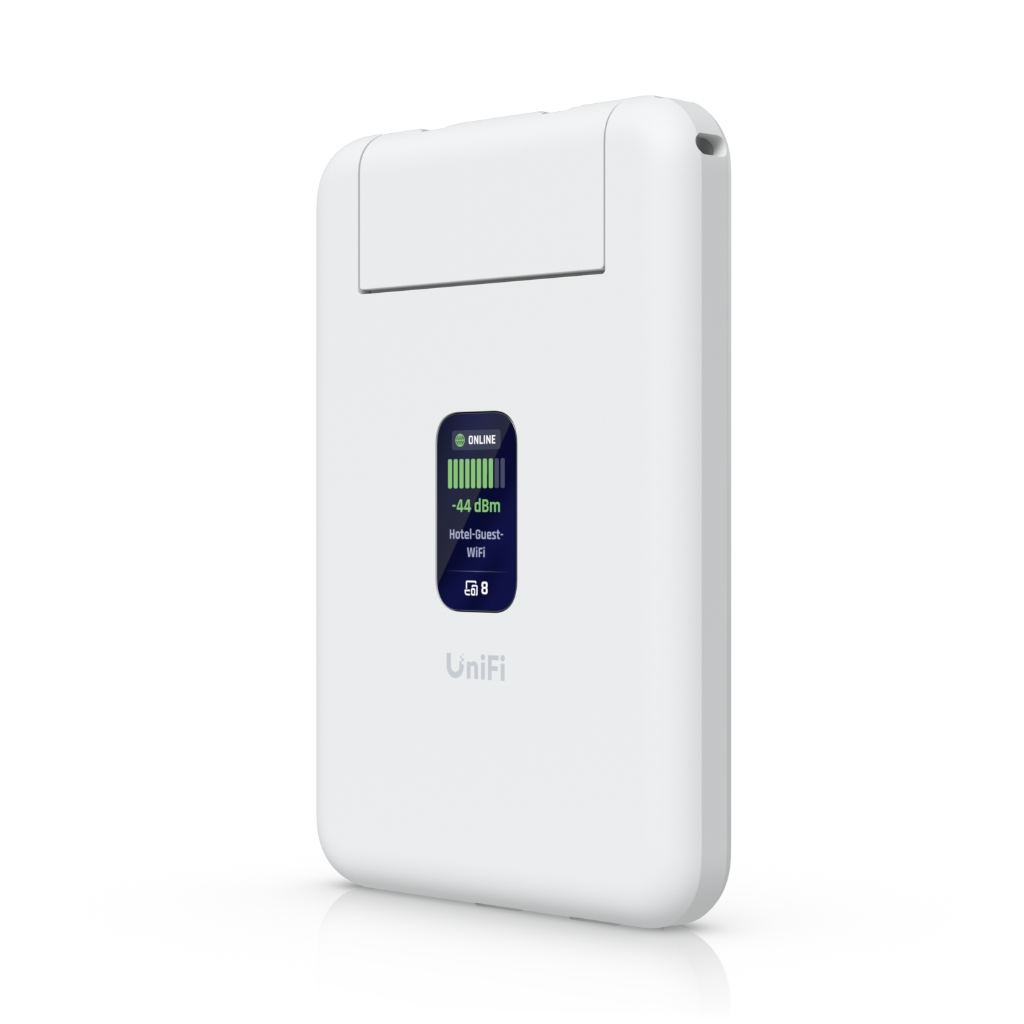 ubnt-utr-travel-router-826